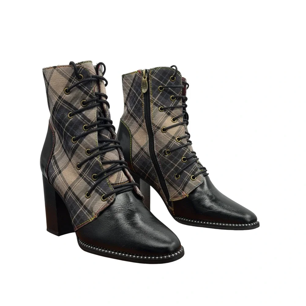 Spring Step L'Artiste Corlina Witchy Academic Boots Women SZ 38 Black Plaid Dark